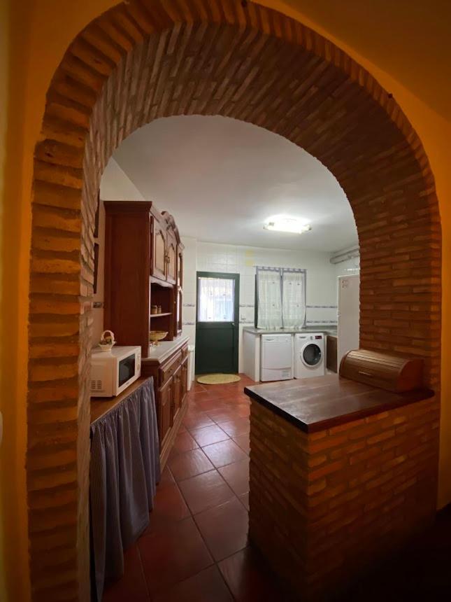 Espaciosa Y Elegante Casa Rural En 洛斯马里恩 外观 照片